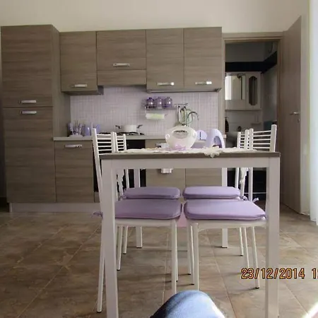 Alicecasavacanze Holiday home *